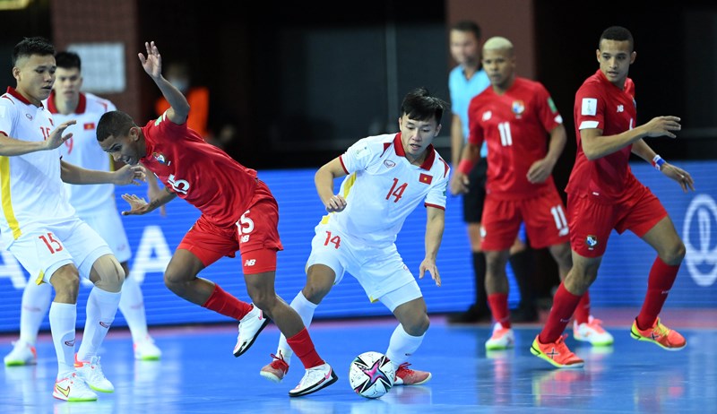 Vietnam score ‘Goal of the Tournament’ at Futsal World Cup 2021 hinh anh 1