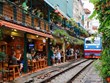 Authority maintains tough stance on safety violations on Hanoi’s “railway café street”