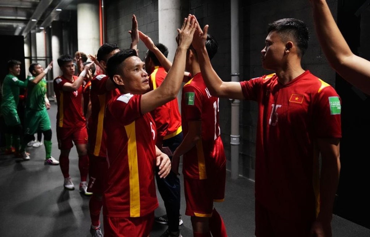 Vietnamese futsal team attends FIFA Futsal World Cup twice and successfully defends its results (Photo: Getty Images)