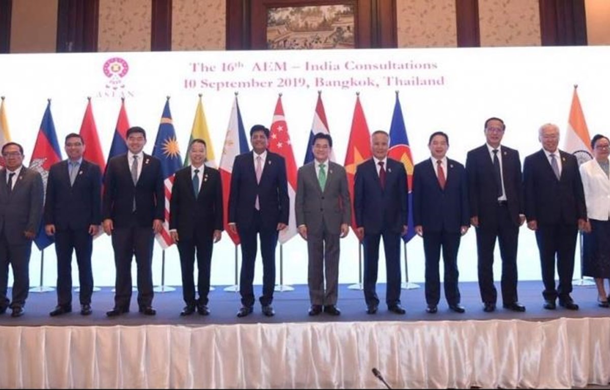 ASEAN, India review free trade agreement on goods