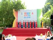 Hanoi Book Fair sportlights AEC, Truong Sa's life