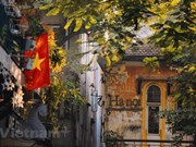 Contemplating nostalgic street corners of Hanoi 