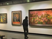  Vietnamese worshipping tradition highlighted in lacquer paintings