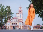 Exploring spectacular Tay Ninh tourist spots with beauty pageant runner-up