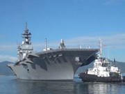 Japan’s destroyers make port call in Vietnam