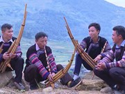 H’Mong people striving to preserve art of playing the panpipe