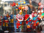 Preserving and developing Hanoi toy figurines