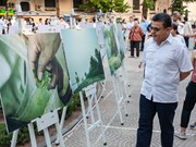Photo exhibition opens door to Colombia