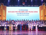 99 outstanding young teachers honoured