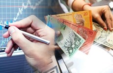 Malaysia: Weak ringgit holds back retail sector