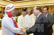 Deputy PM meets religious clergies on National Day occasion