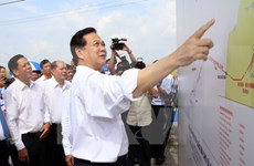 PM launches power supply project to southern island commune