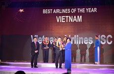 Vietnam Airlines receives service national excellence award