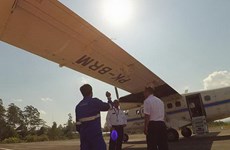  Passenger airplane goes missing in Indonesia