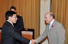 Vietnam, UK to tap defence cooperation potential