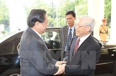 Vietnam congratulates Laos on 40th National Day