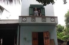 Phu Yen: poor families enjoy storm, flood resistant houses