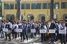 About 700 Vietnamese students join US mathematics contest