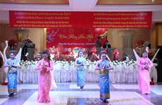 Success of Vietnamese, Lao Party congresses hailed by expatriates