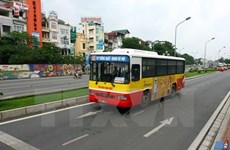New bus route to connect Hanoi downtown and Noi Bai Airport