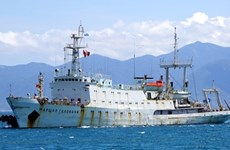 Russia’s hydrographic vessel docks at Cam Ranh port