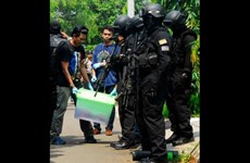 Indonesia arrests three suspected IS-linked militants 