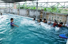 Long An equips children with underwater skills