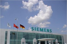 Deputy PM receives German Siemens representative 