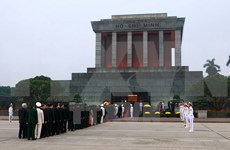 Party, State leaders pay tribute to President Ho, fallen soldiers 