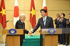 Party chief holds talks with Japanese Prime Minister