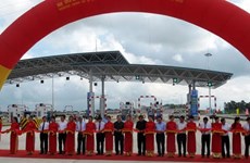Deputy PM launches Hanoi-Hai Phong expressway section