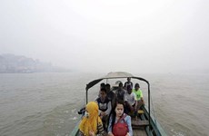 Haze pollution affects airports in Indonesia