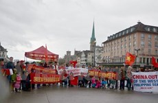 Vietnamese in Switzerland protest China’s illegal acts in East Sea 
