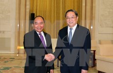 PM meets with Chinese People's Political Consultative Conference chief