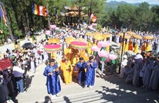 Thousands flock to Bodhisattva festival in Thua Thien-Hue