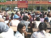 Vietnamese, Cambodian doctors care for poor patients