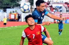 Vietnam perfect after downing Singapore