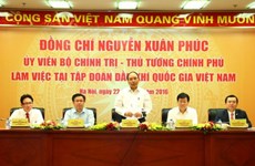 PM hails PetroVietnam’s contributions to national energy security 