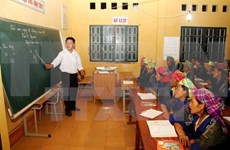 Dak Nong spends over 2.5 million USD to eradicate illiteracy