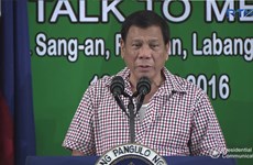 Philippine President orders to arrest IS-related foreigners 
