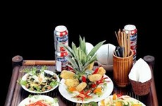 Veggie eateries boom in Vu Lan