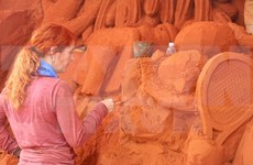Binh Thuan: Sand statue park seeks to lure visitors