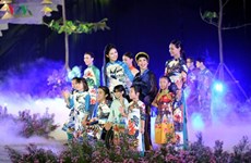 Hanoi ao dai festival opens
