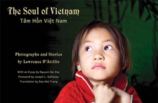 US photographer launches Vietnam photo book 