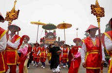 Palanquin procession celebrates Hung Kings Temple Festival