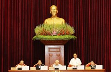 Party Central Committee's seventh session discusses personnel 