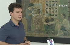 Romanian painter showcases experiences in Vietnam