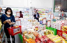 Vietnamese goods affirm position in domestic market