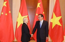 Party Chief meets Chinese top officials