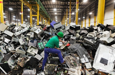 Solutions proposed to tackle growing challenge of electronic waste